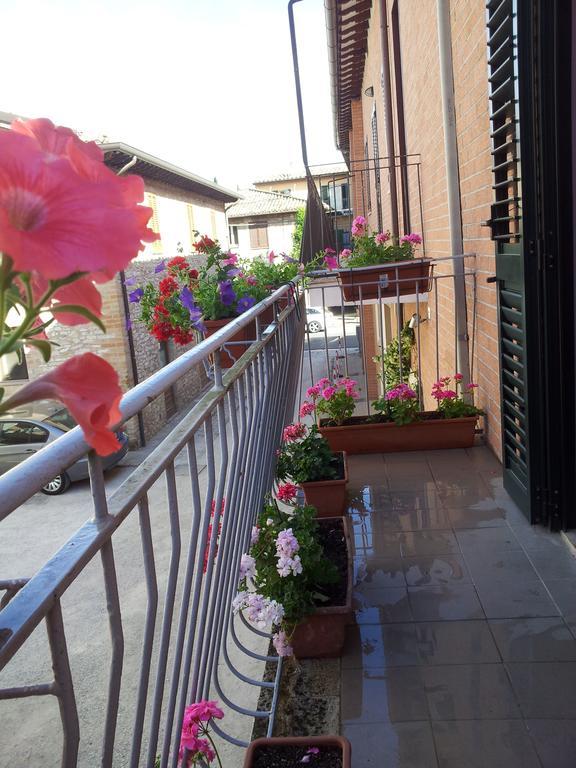 La Corte Degli Angeli Locazioni Turistiche 아시시 객실 사진