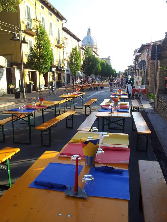 La Corte Degli Angeli Locazioni Turistiche 아시시 외부 사진